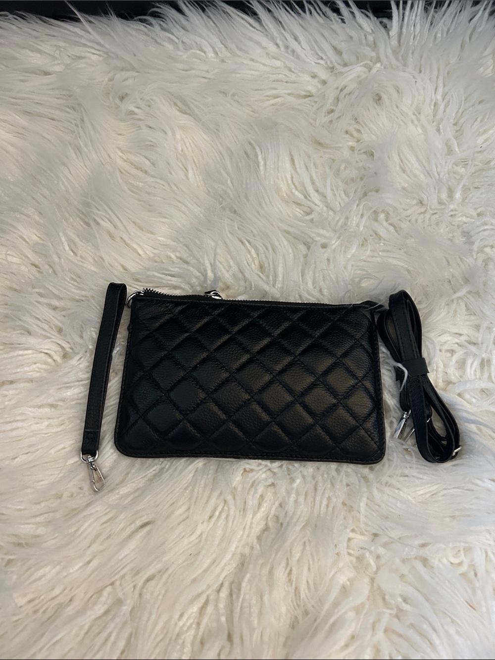 Befen genuine leather Black Quilted Crossbody Wristlet Bag New
